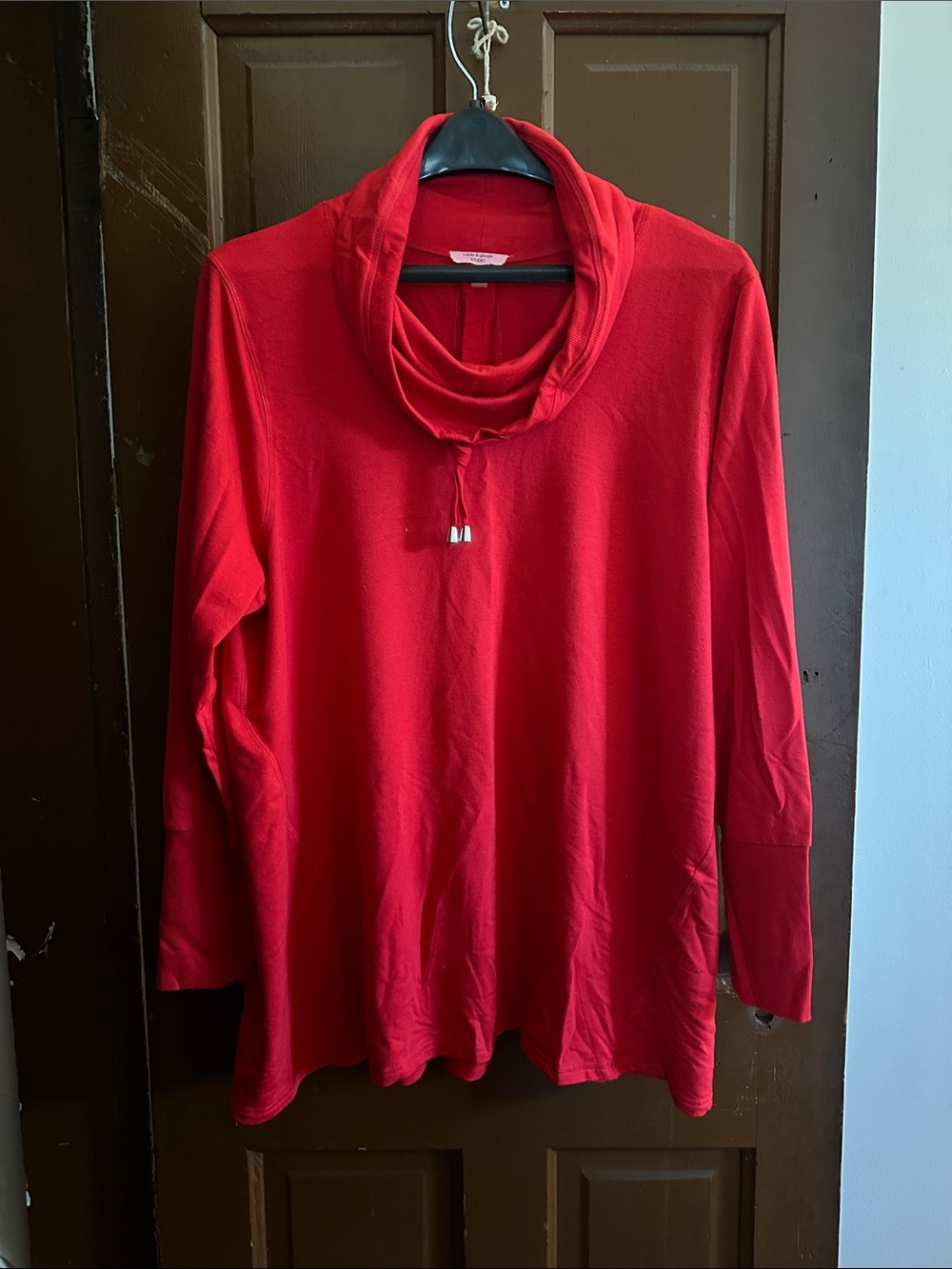 Cable & Gauge Red Cowl Neck Long Sleeve Top
